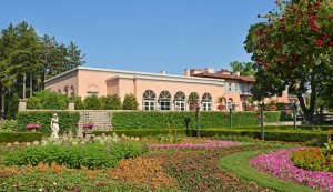 Loyola Saturday FASTrack Program In Vernon Hills At Cuneo Mansion