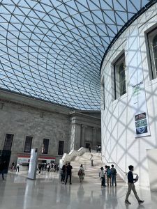 The British Museum was gigantic, I spent 2 1/2 hours there and felt like I barely scratched the surface!